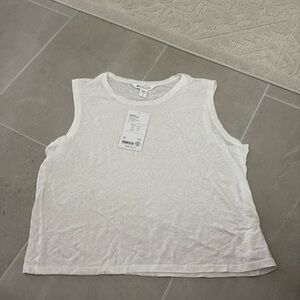 New Athleta Getaway muscle tank